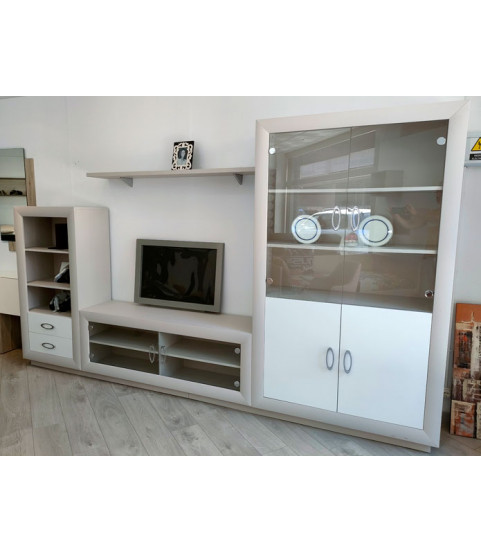 Salón Exposición 10 en liquidación en Muebles Valencia (Madrid)