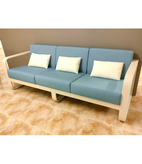 Liquidación de sofás para exterior en Muebles Valencia, muebles en Madrid