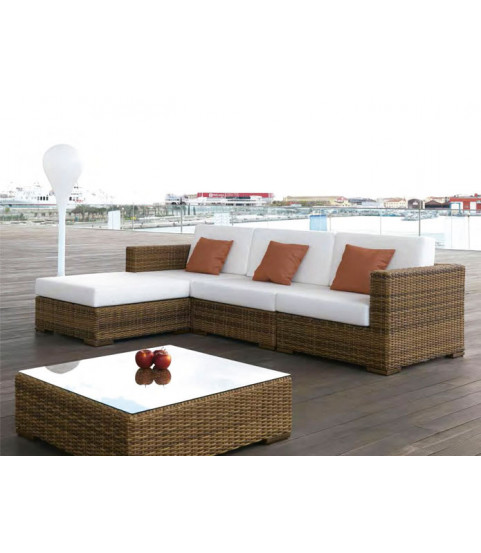 chaiselongue de rattan