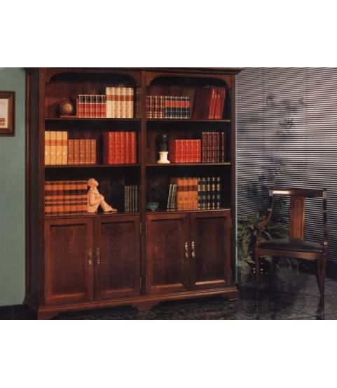 Librería con puertas bajas en madrid
