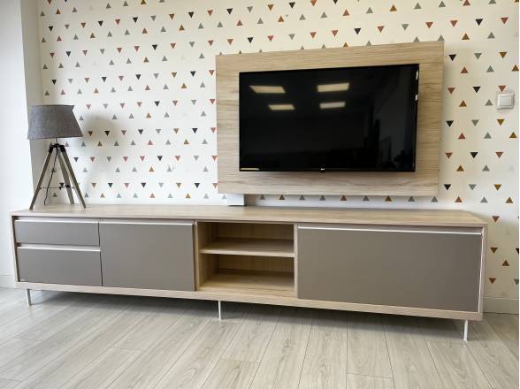 Mueble Televisión con panel...